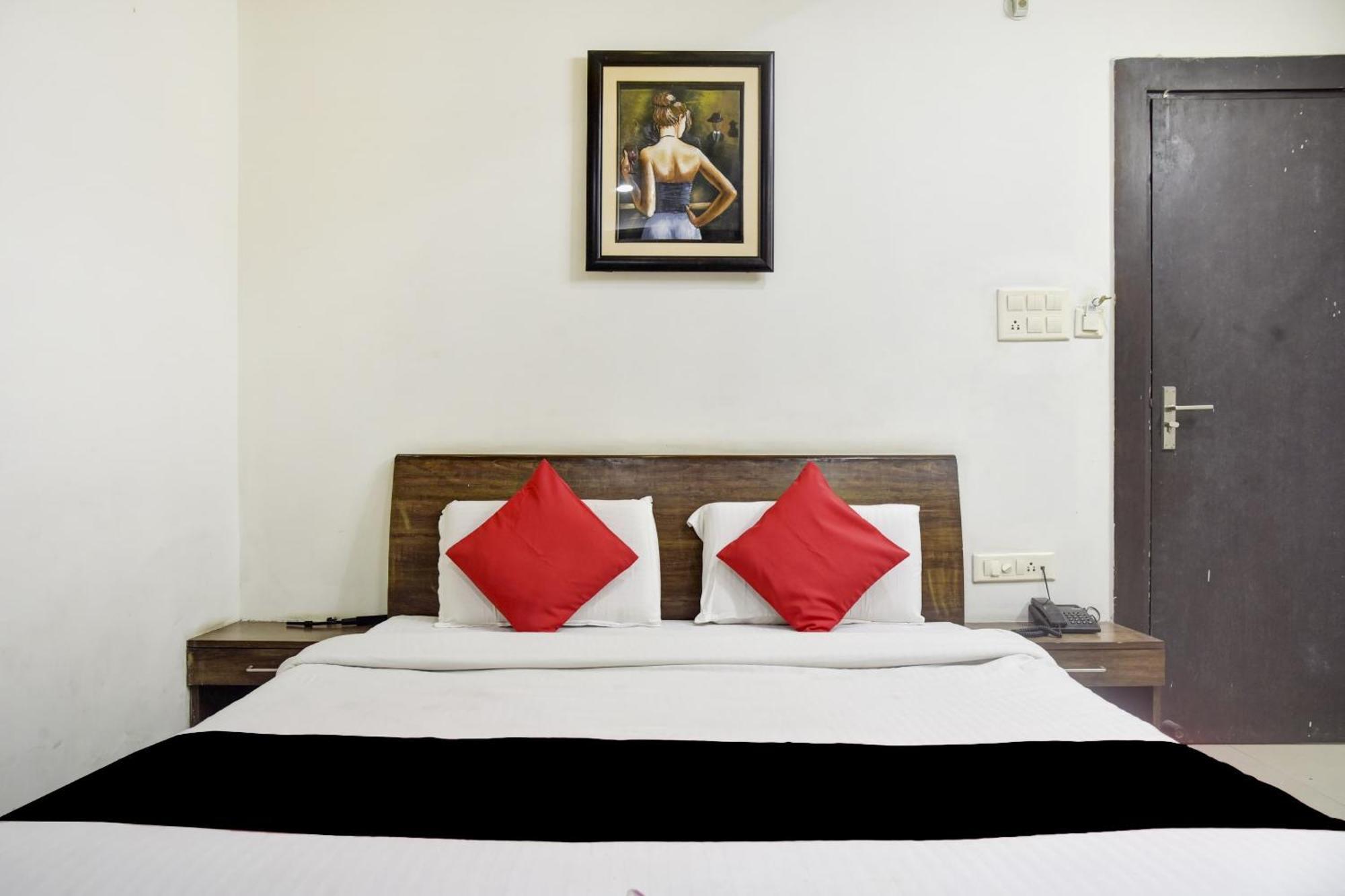 Hotel O Aditya Palace Μποπάλ Εξωτερικό φωτογραφία